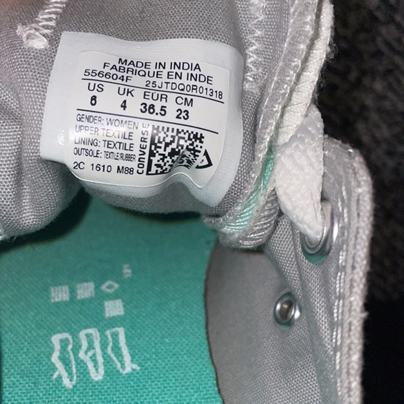 CONVERSE, great condition. never worn - Picture 3 of 3